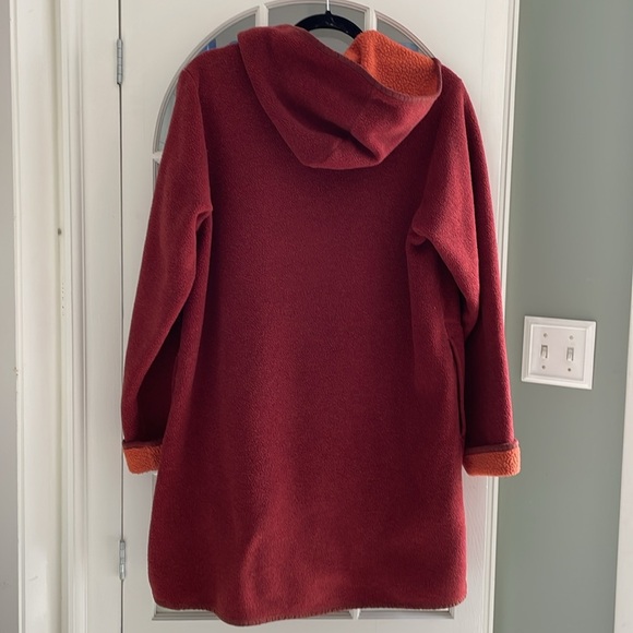 LL Bean Hooded Women’s Red Fleece Coat, Size M - Picture 5 of 7